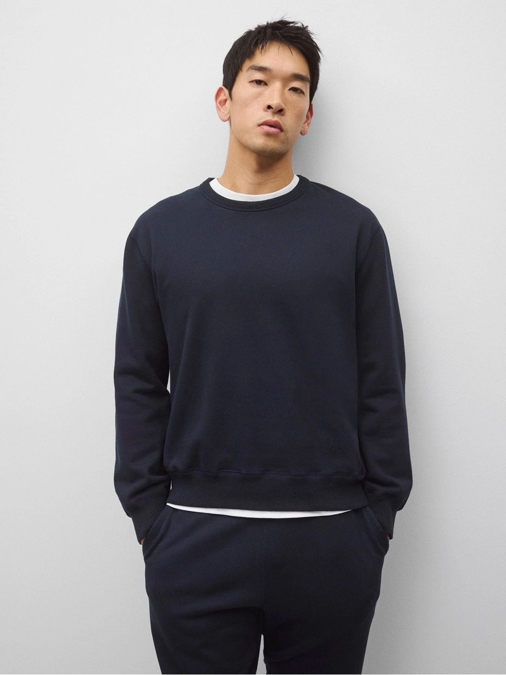 REIGNING CHAMP MIDWEIGHT TERRY STANDARD CREWNECK NAVY